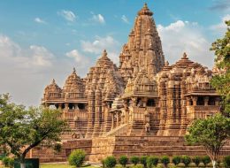 Central India Tour: Ujjain, Indore, Maheshwar, Pachmarhi, Jabalpur, and Khajuraho
